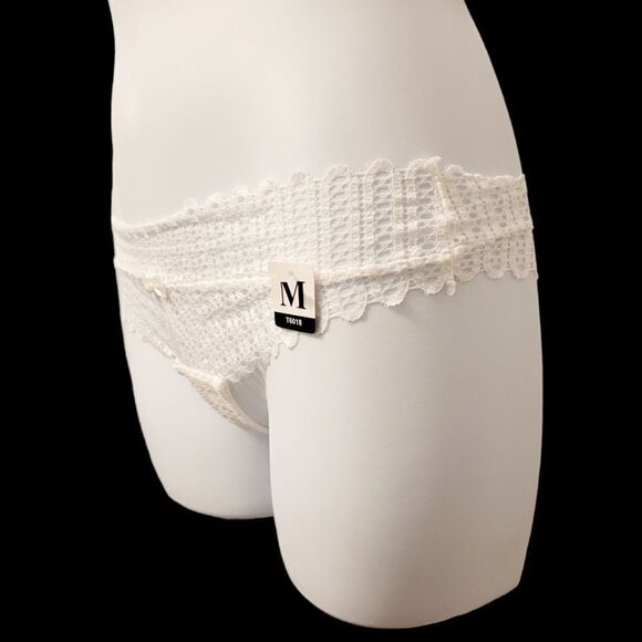 2/$20 Brand New Sexy Pure White Panties underwear Size: M - Picture 3 of 4